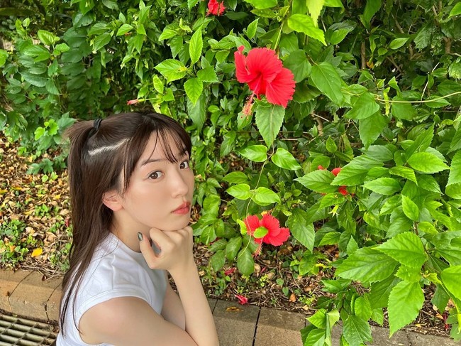 Mei Nagano dan Kei Tanaka diduga mulai berpacaran sejak September 2024. Aktor 40 tahun tersebut sering kedapatan mengunjungi apartemen Nagano Mei bahkan menginap. Pasangan itu juga disebut sering check in hotel bersama yang memperkuat spekulasi tentang hubungan mereka.   Foto: Instagram @mei_nagano0924