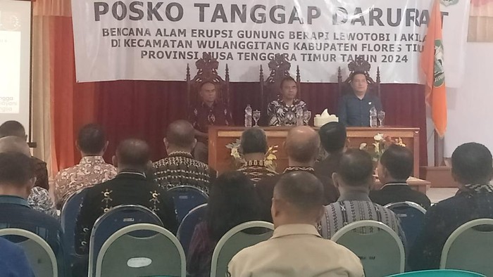 Pemkab Flores Timur menandatangani MoU tentang Penyelesaian Masalah Hukum Perdata dan Tata Usaha Negara dengan Kejaksaan Negeri Flores Timur, di aula Sekertariat Daerah (Setda) Flores Timur, Kamis (24/4/2025).