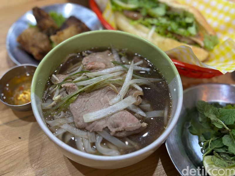 Pho Real Pho Real