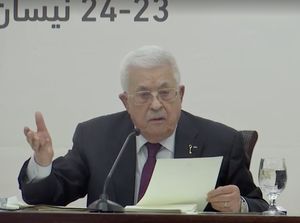 Cara Presiden Palestina Jawab Media Israel dalam Wawancara Langka