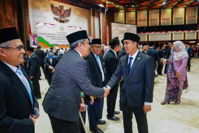Raja Juli Antoni