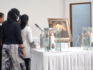 Berpulangnya Hamzah Sulaiman Pendiri The House of Raminten Jogja