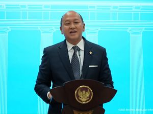 Video Menteri Investasi Ungkap Huayou Gantikan LG Pimpin Proyek Baterai EV RI