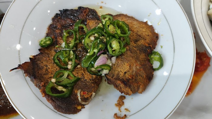 10 Nasi Padang Terkenal Enak di Depok, Ada Favorit Ayu Ting Ting