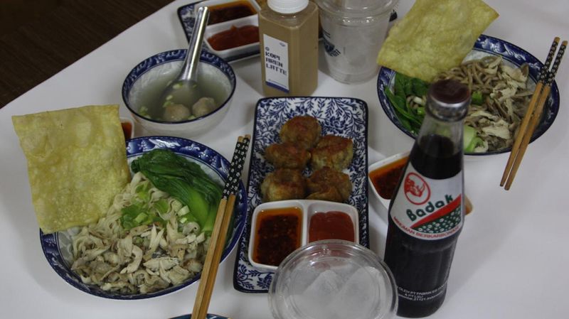 Berawal dari Makanan Favorit Keluarga, Pria Ini Sukses Buka Kedai Bakmi