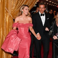 Namun, di balik penampilannya yang glamor, Blake justru menjadi sasaran kritik pedas dari jurnalis konservatif Megyn Kelly. Menurut Megyn, pengukuhannya dalam Time100 sangat tak pantas menyusul perseteruan Blake dan Justin. (Foto: Steve Eichner/Variety via Getty Images)