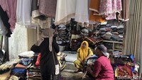 Kenaikan omzet sendiri diperkirakan mencapai 30% untuk kebutuhan seperti sajadah, sarung, mukenah, dan perlengkapan seputar haji lainnya.