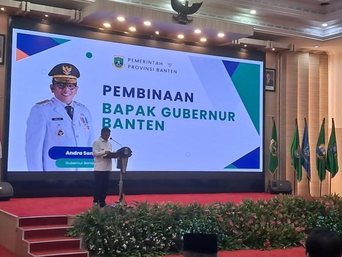 Gubernur Banten Andra Soni