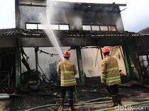 Toko Suku Cadang Motor di Pakem Terbakar, 4 Mobil Pemadam Dikerahkan