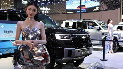 Melihat Mobil-mobil Keren di Shanghai Auto Show 2025