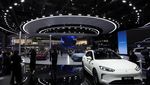 Melihat Mobil-mobil Keren di Shanghai Auto Show 2025