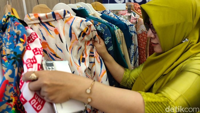 Mengintip Karya Perempuan dalam Peringatan Hari Kartini Hari Kartini menjadi momentum untuk menegaskan kontribusi perempuan. Ada 60% UMKM di Indonesia dikelola atau dimiliki perempuan.