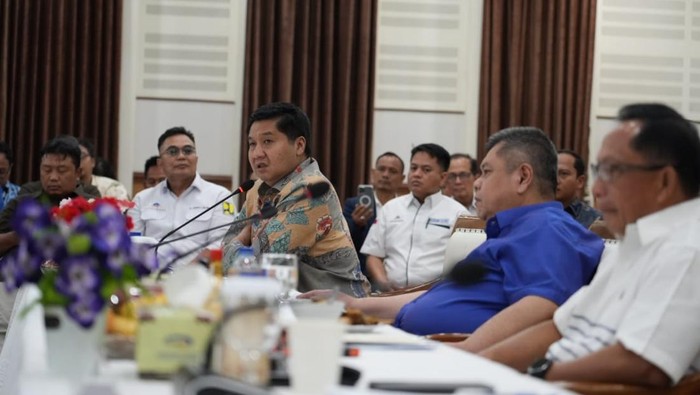 Menteri Perumahan dan Kawasan Permukiman (PKP) Maruarar Sirait (Ara).