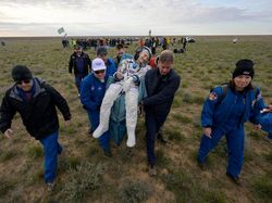 Momen Astronaut Tertua NASA Kembali ke Bumi Saat Ultah Ke-70