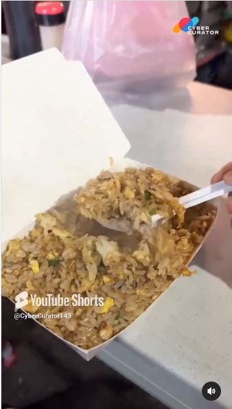 Nasi Goreng Kaki Lima di Pasar Malam Ini Paling Terkenal di Taiwan