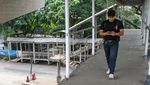 Penampakan Ngeri Kondisi JPO di Cakung Bak Uji Nyali