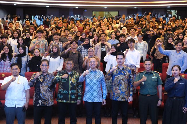 Pimpinan MPR RI dari Fraksi PAN Eddy Soeparno