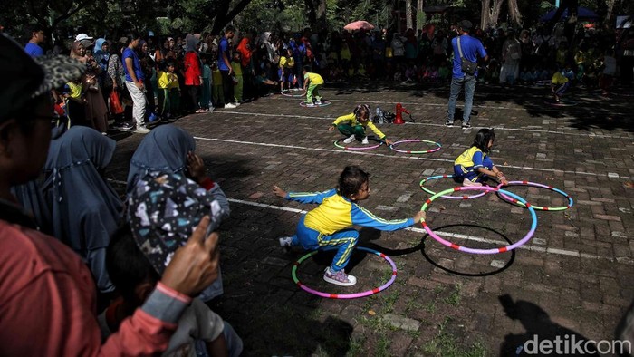 Pekan Olahraga dan Seni (Porseni) untuk anak PAUD se-Jakarta Utara digelar di Pasar Seni Ancol, Jumat (25/4/2025). Kegiatan ini diikuti oleh 4.122 anak.