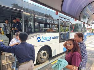 Warga Senang Ada TransJ Blok M-Alam Sutera: Alternatif Transportasi
