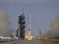 Tiongkok Terus Tancap Gas di Antariksa, Shenzhou-20 Mengudara