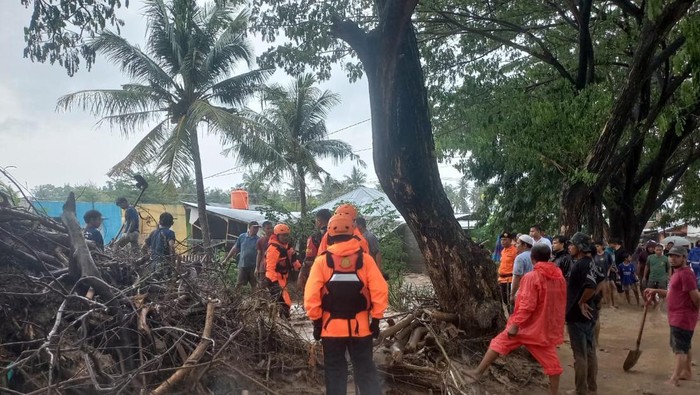 Banjir bandang di Palu, Sulteng, sudah mulai surut.