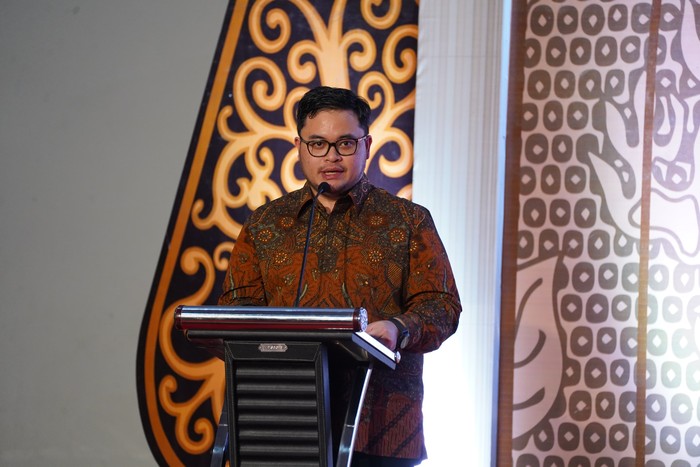 Bupati Kediri, Hanindhito Himawan Pramana