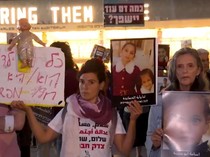 Video Warga Israel Demo Bawa Poster Anak Gaza yang Tewas: Kami Menolak Perang