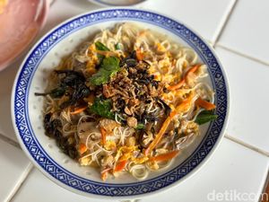 Misua Gaya Hing Hua dan Cake Mochi Nikmat di Kafe Kopitiam