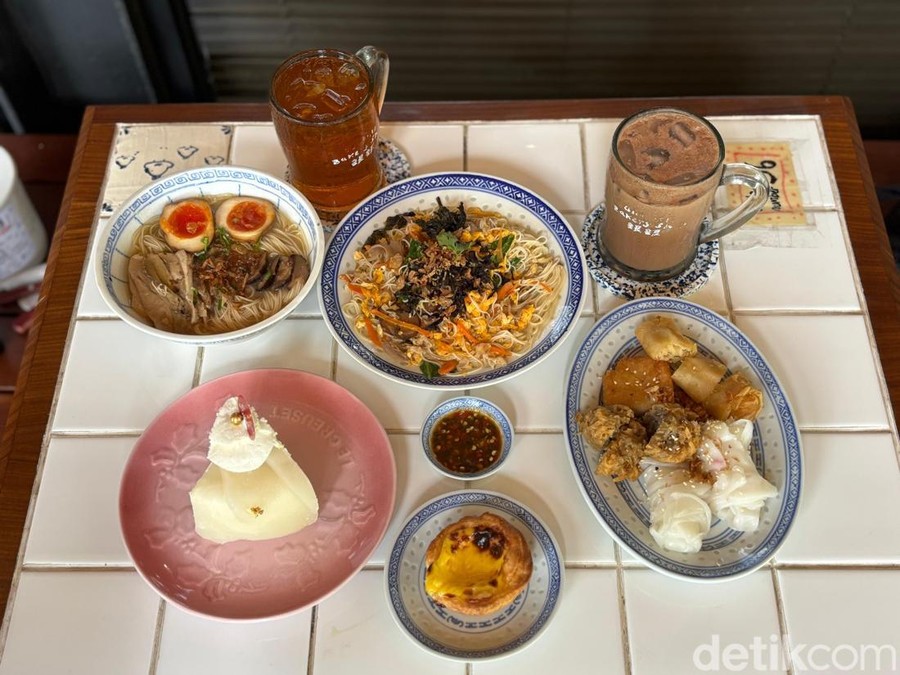 Nongkrong Seru di Kopitiam Kekinian
