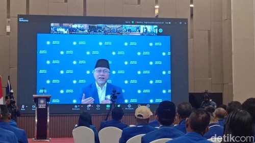 Zulkifli Hasan saat membuka Muswil PAN NTT secara virtual, Sabtu (26/4/2025).