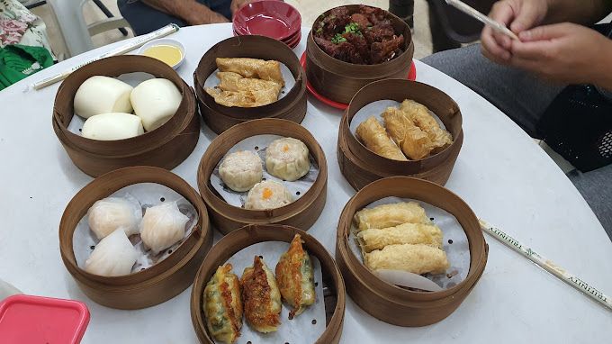 Kuliner enak di Pasar Tunjungan