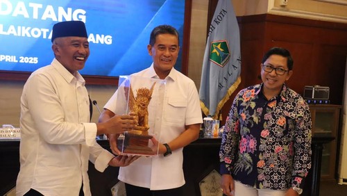 Pemkab Buleleng bersama 33 jurnalis dari berbagai media melakukan kunjungan kerja ke Kota Malang pada Kamis (24/4/2025).