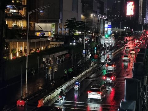 Suasana earth hour di Bundaran HI Jakarta, 26 April 2025 (Taufik/detikcom)