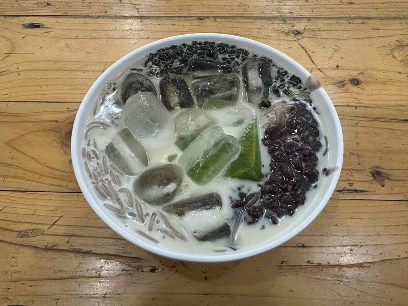 5 Kuliner Pontianak di Jalan Krendang, Ada Nasi Campur hingga Kincipan