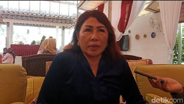 Acara ulang tahun ke-60 Kades Sultan Majalengka, Yosa Novita.