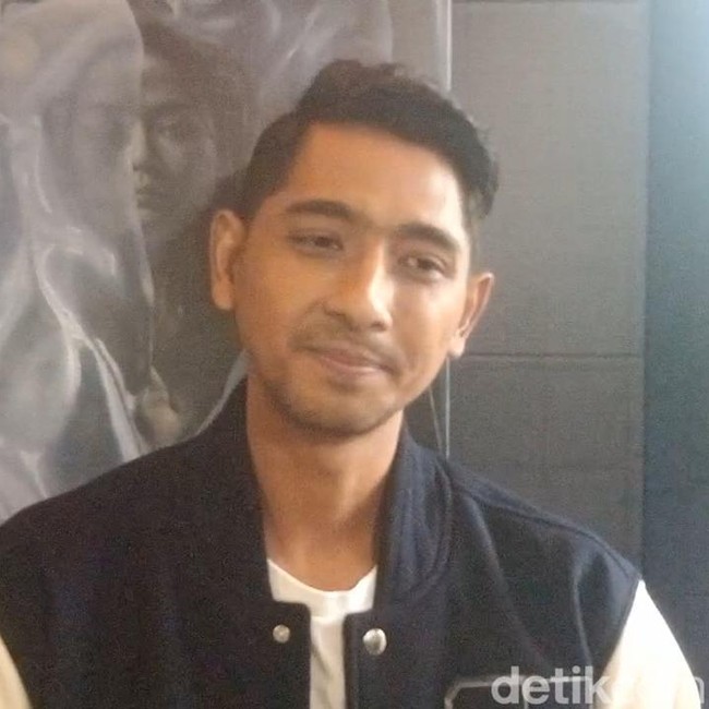 Usai Ariel Tatum, Terbitlah Arya Saloka Asbun Banget di Threads