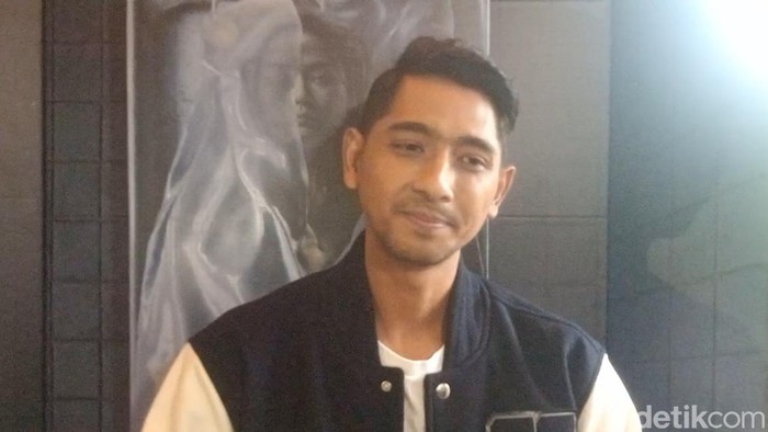 Arya Saloka