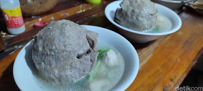 Bakso Pak Gareng di Pulau Tidung