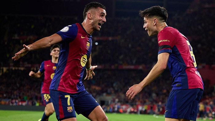 SEVILLE, SPAIN - APRIL 26: Pedro Gonzalez Pedri of FC Barcelona celebrates after scoring their sides first goal with his teammate Ferran Torres of FC Barcelona during the Copa Del Rey Final match between FC Barcelona and Real Madrid at Estadio de La Cartuja on April 26, 2025 in Seville, Spain. (Photo by Quality Sport Images/Getty Images)