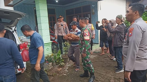 Heboh Perempuan Magetan Melahirkan di Kamar Mandi, Bayi Meninggal Dunia