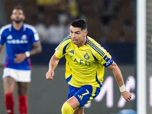 Pelatih Botafogo Ketawa Dengar Isu Timnya Mau Rekrut Ronaldo