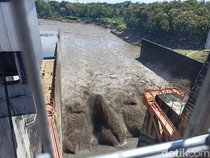 Warga Harus Waspadai Ini Saat Flushing Bendungan Wlingi-Ludoyo Blitar