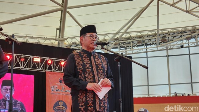 Duka Pramono-Rano Mengenang Bunda Iffet yang Berpulang