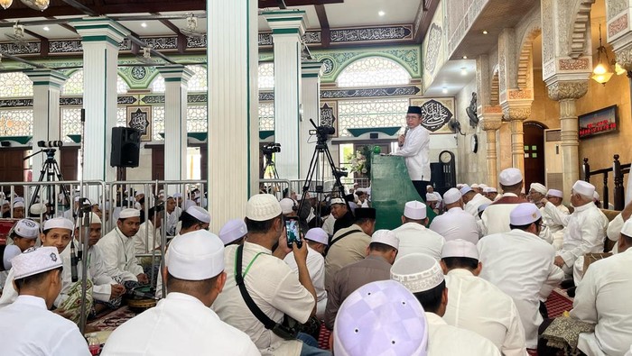 Kombes Ahmad Fuady menghadiri haul akbar Habib Husein bin Abubakar Alaydrus ke-277. (dok.istimewa)