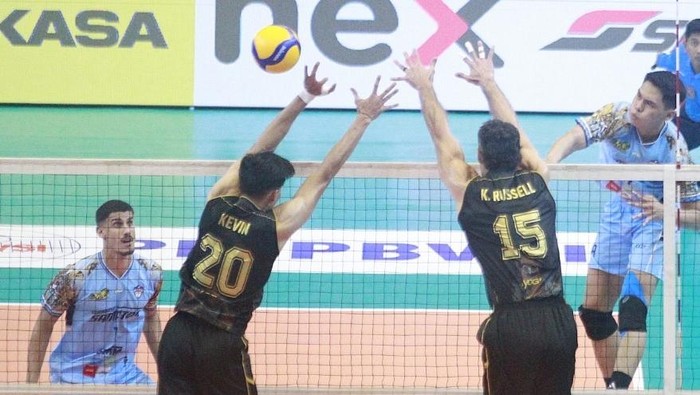 Laga antara Bhayangkara Presisi melawan Surabaya Samator dalam laga final four Proliga 2025 di GOR Jatidiri, Minggu (27/4/2025)