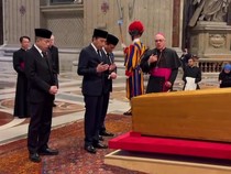 Jokowi Hadiri Pemakaman Paus Fransiskus Mewakili Indonesia