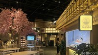 Pusat kuliner bertema Jepang ini bernama Yashinoki Yokocho. Kurang lebih akan ada 14 sampai 15 tenant makanan di sini. Foto: Detikcom / Atiqa Rana