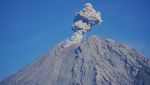 Penampakan Erupsi Gunung Semeru Hari Ini