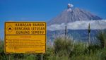 Penampakan Erupsi Gunung Semeru Hari Ini