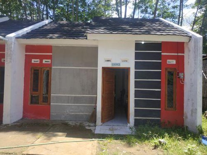 Penampakan rumah di Griya Bhina Karya Teras 2.